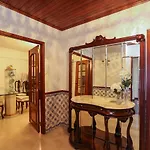Like-home-t4-bright Benfica Apt-terrace Apartment *