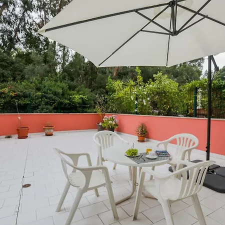 Like-home-t4-bright Benfica Apt-terrace Apartament *