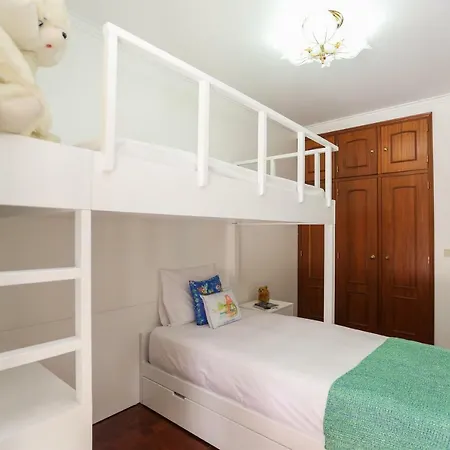 Like-home-t4-bright Benfica Apt-terrace Apartament *